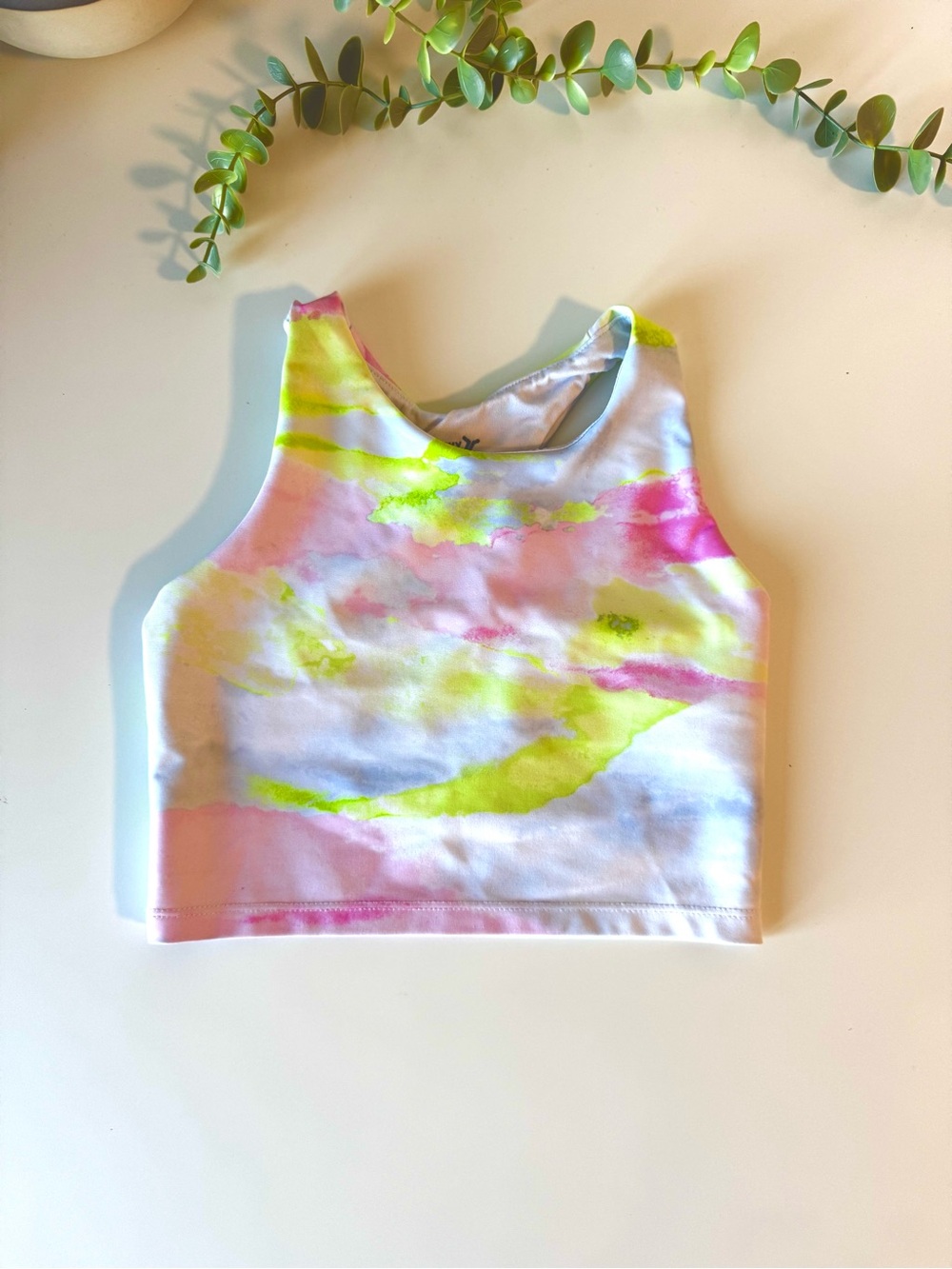 Girls Tie Dye Athletic Crop Top Sports Bra Tank Neon Pink Yellow Size M 8